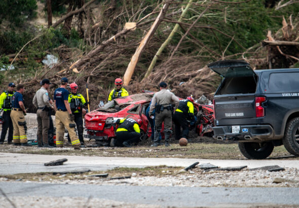 auto-destruido-lerr-texas-inundaciones