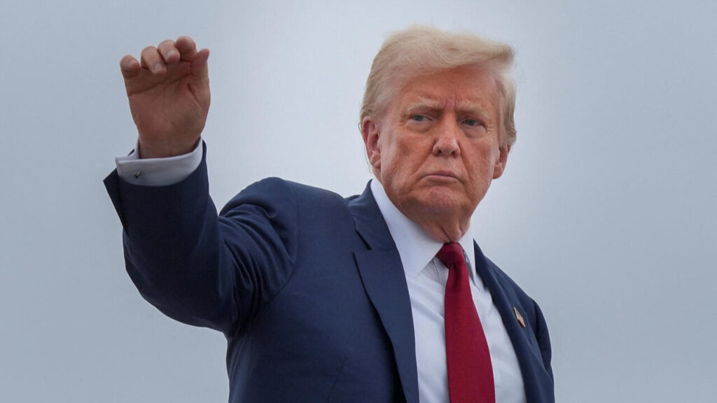 2025-08-01T223503Z-440275446-RC2LYFAKX6VW-RTRMADP-3-USA-TRUMP