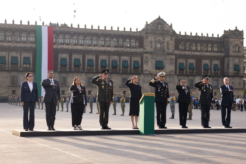 izamiento_de_bandera-25-55_2