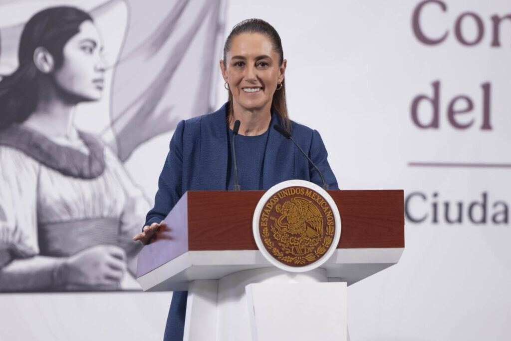 2025-10-01_Conferencia_de_prensa_matutina_-_Palacio_Nacional_16_GM