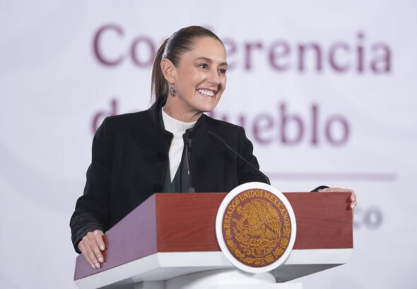 2025-12-23_Conferencia_de_prensa_matutina_-_Palacio_Nacional_11_SLE