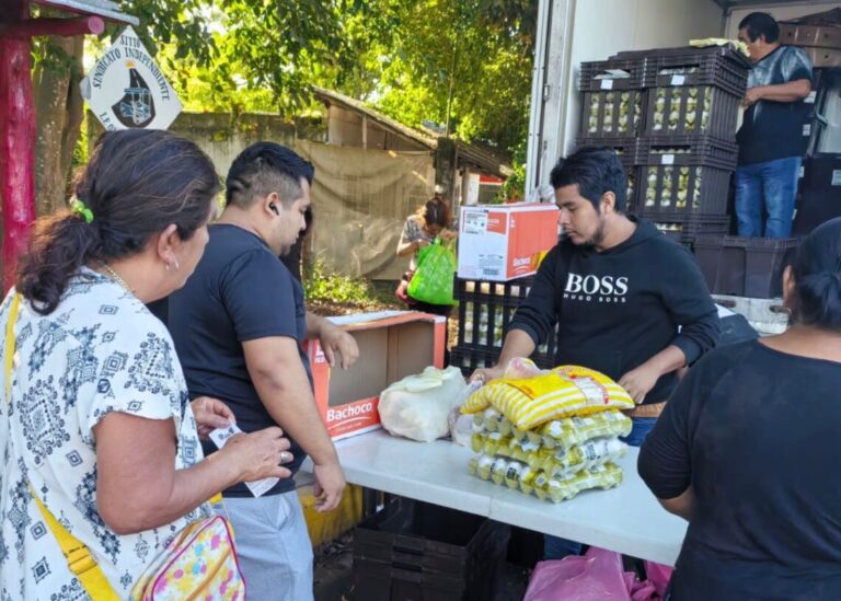 LLEVAMOS-BENEFICIO-ALIMENTARIO-PARA-NUESTRAS-FAMILIAS-PORTOMORELENSES-BLANCA-MERARI-3-1140x815