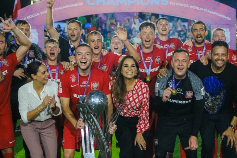 c9e06030-8fd9-479d-ac61-a517203afa76