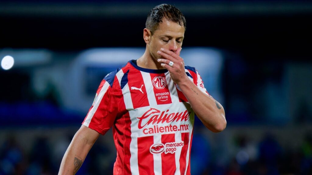chivas-confirma-salida-chicharito-hernandez
