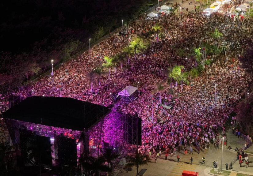 140ce8da-b21d-43b8-ad43-ef7978af7ab2