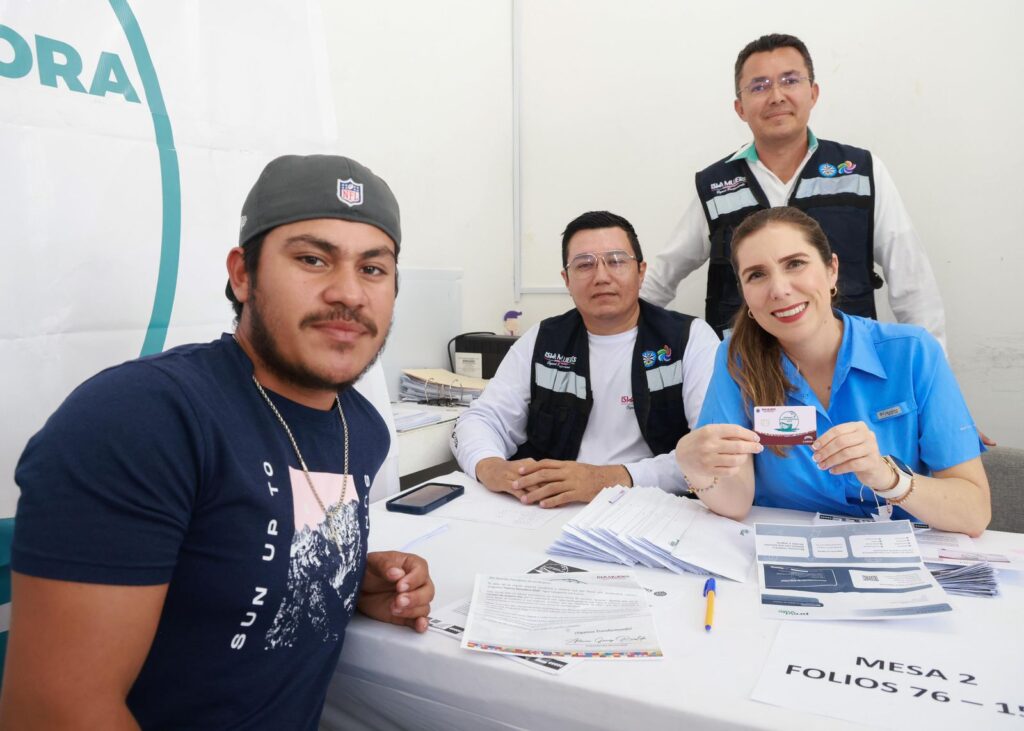 63c44f29-dfa7-456b-8c83-664a5b6591b0