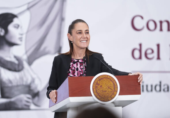 2026-04-13_Conferencia_de_prensa_matutina_-_Palacio_Nacional_08_SLE